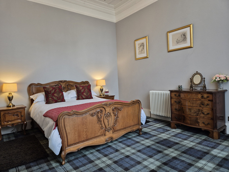 Old Convent Holiday Apartments self catering in Fort Augustus near Loch Ness Scotland