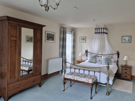 Old Convent Holiday Apartments self catering in Fort Augustus near Loch Ness Scotland